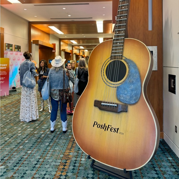 ✨ Welcome Besties! ✨ - Picture 6 of 12